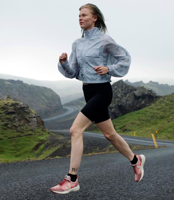 8JL44269Veja Kondor 2 Alveomesh Pamplemousse Pierre