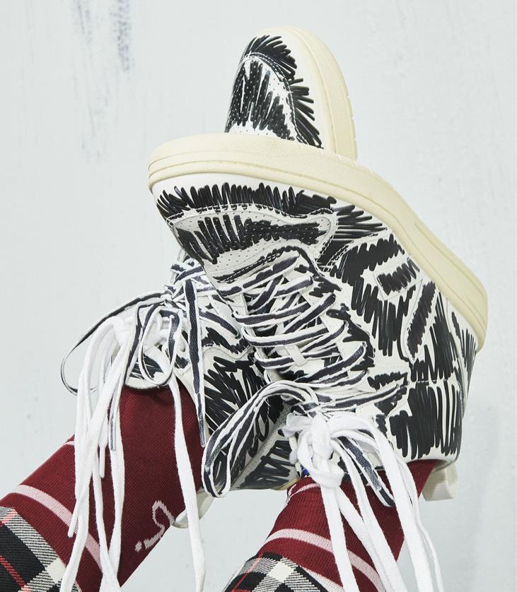 8JL4485Veja X V-15 Leder Marni Vollschwarz